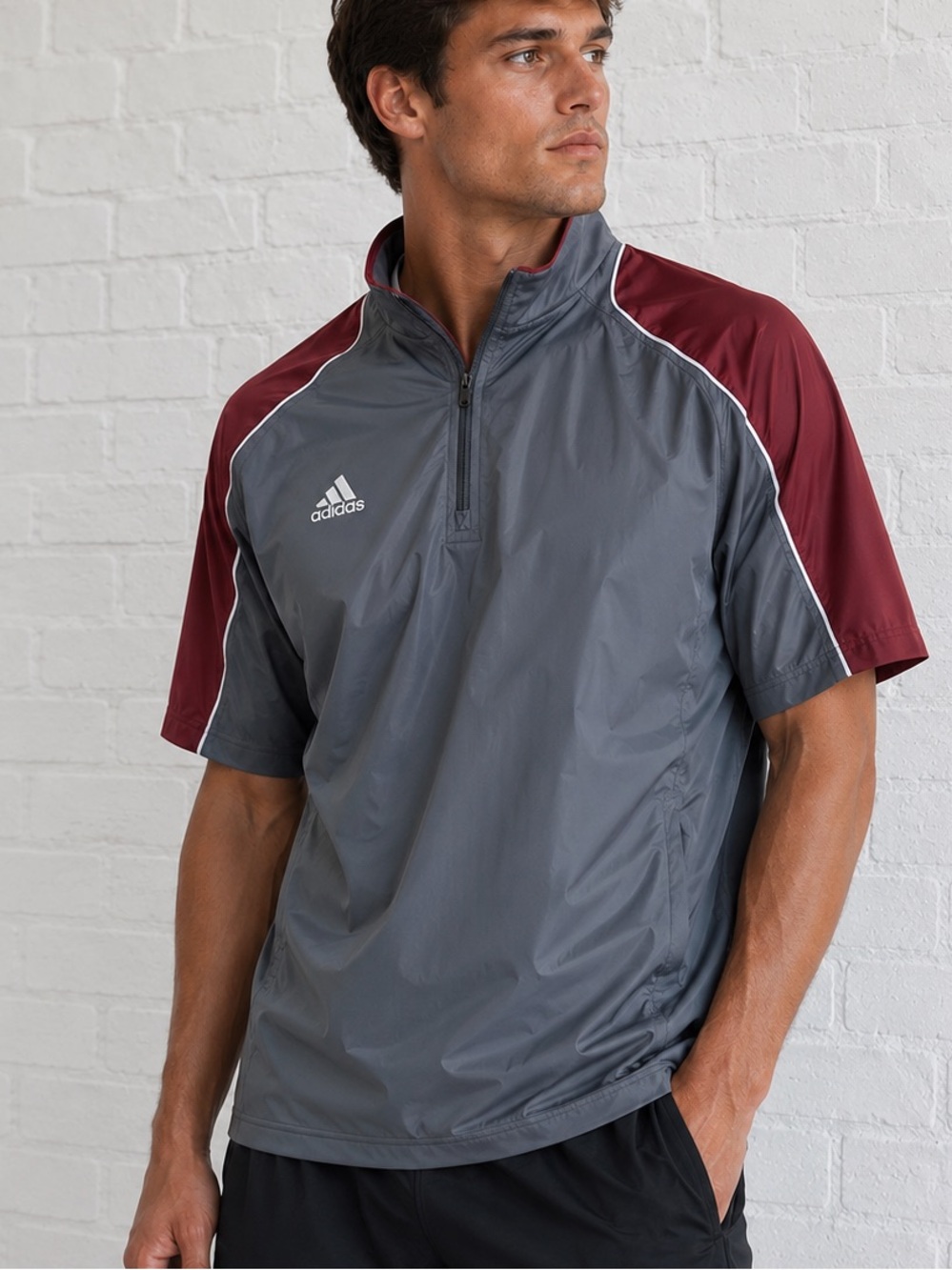 🔥 Adidas Athletic Pullover – Sporty Performance Style 🔥 - Picture 1 of 12